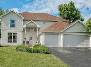 16630 W Saddlewood Dr, Lockport, IL 60441