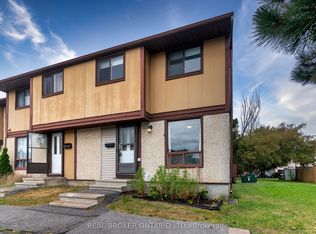 4337 Weldon Dr #49, Ottawa, ON K1J 8R3