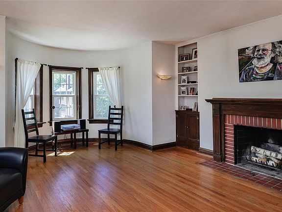 4th image of 7801 Delmar Blvd APT 2E
