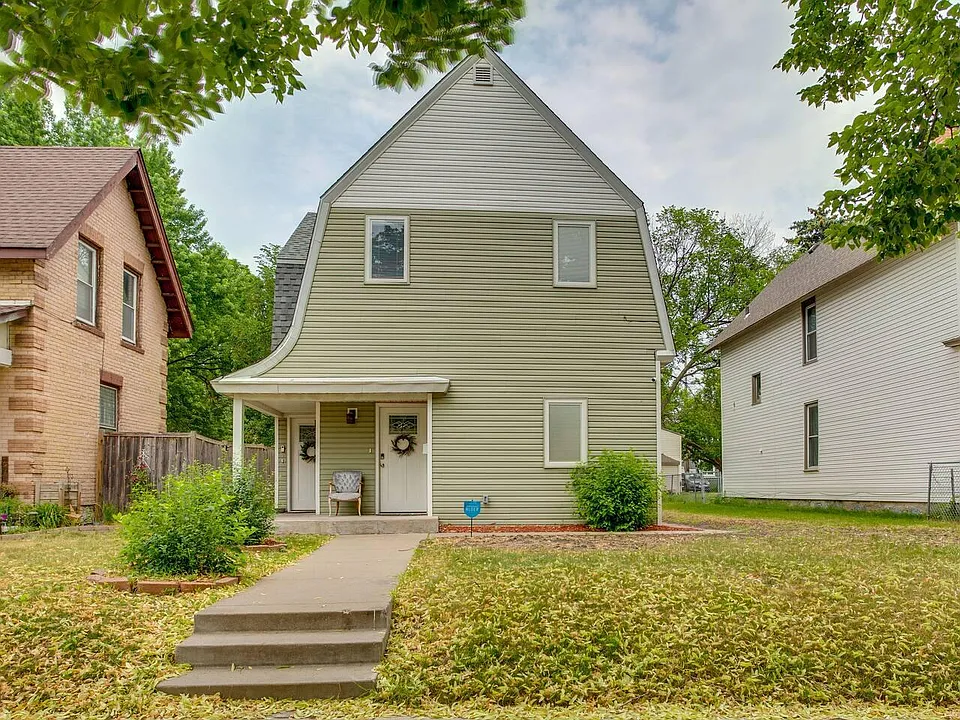 1811 Quincy St NE #1