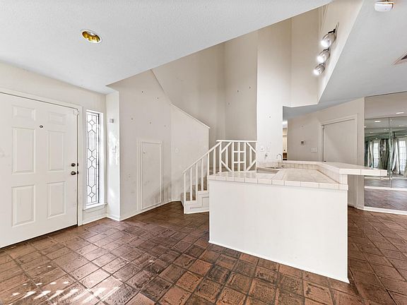 5th image of 1829 Bering Dr APT 24