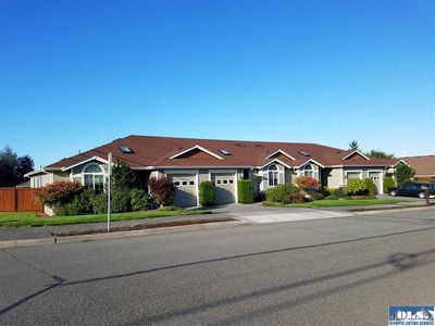 804 E Washington Pl.806 810 812 E. Washington Pl, Sequim, WA, 98382