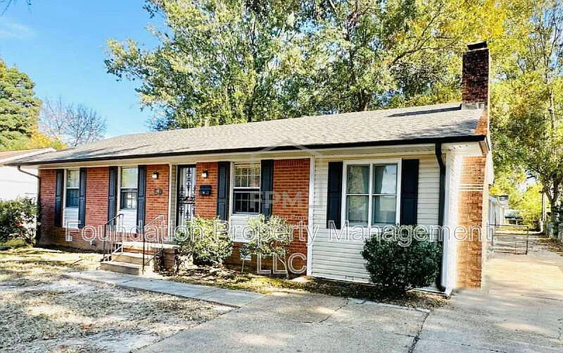 7294 Sheila St