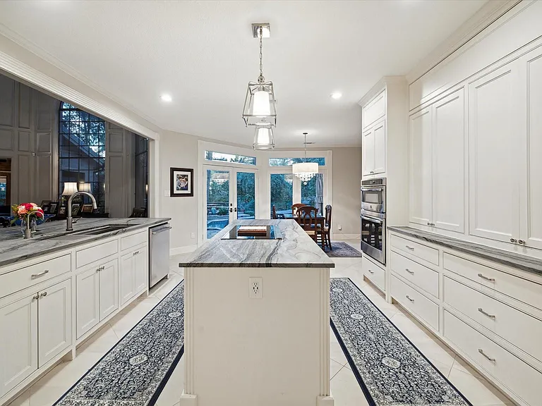 15406 Old Stone Trl — Photo 18