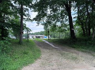 25197 Chapel Rd, Laurel, IN 47024