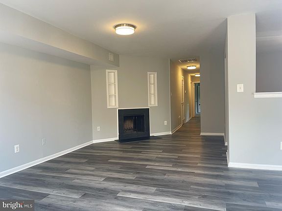 2nd image of 7905 Casa Grande Pl Suite E