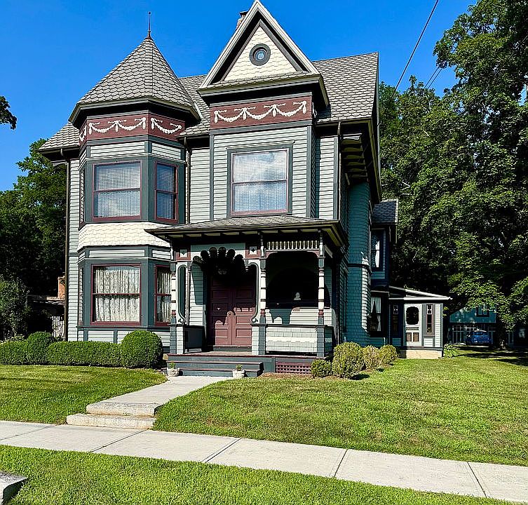 Belleflower Mansionette