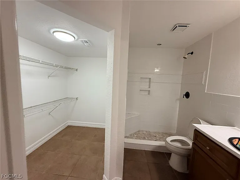 12750 Equestrian Cir #3005 — Photo 11