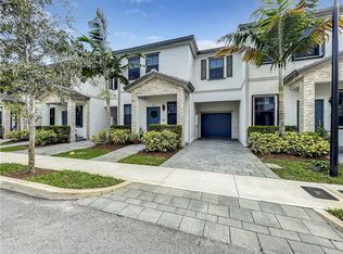 1612 SW 28th St, Fort Lauderdale, FL 33315