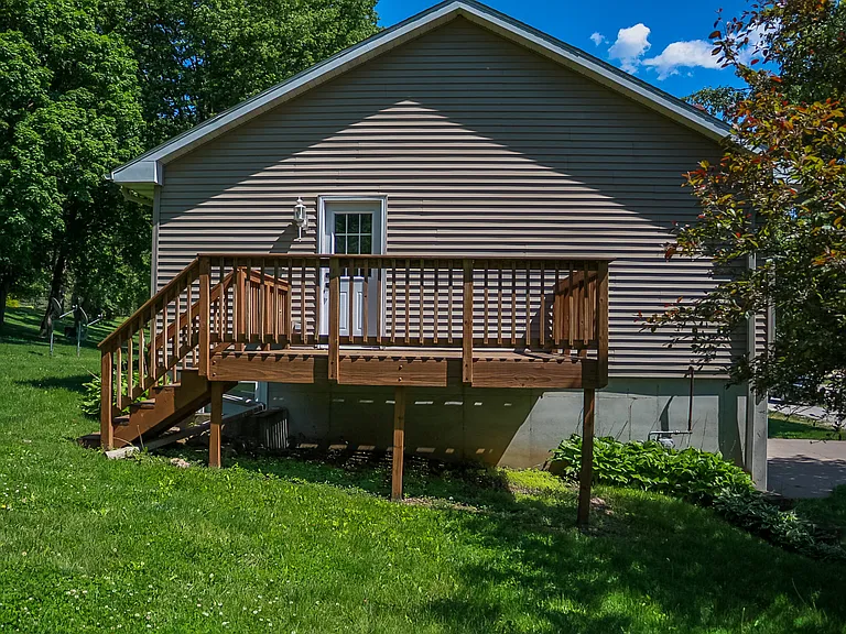 1213 E Bremer Ave #1213 — Photo 4