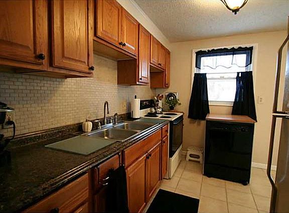 5th image of 149 Le Havre Dr