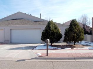 561 Angel Loop SW, Los Lunas, NM 87031
