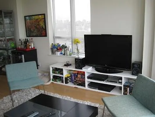 Rented by Corcoran | media 13