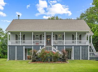 9170 Henry Shubert Rd, Bay Saint Louis, MS 39520
