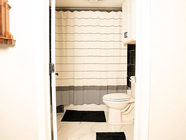 2721 Iberville St #1 — Photo 9