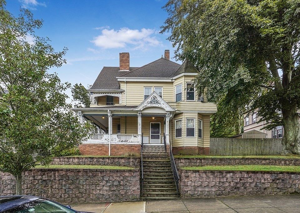 783 Rock St, Fall River, MA 02720 Zillow