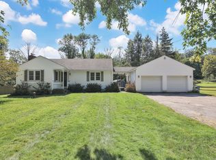 9 Ridge Rd, Chaplin, CT 06235