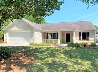 2719 Evanston Ct, Dacula, GA 30019