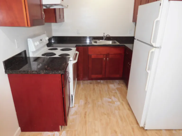 6 Berni Ct #9 — Photo 3