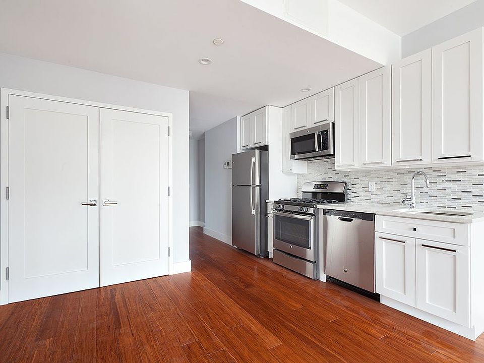 1st image of 23-36 31st Dr #1F