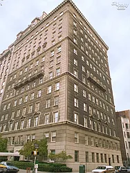 820 Fifth Avenue in Lenox Hill