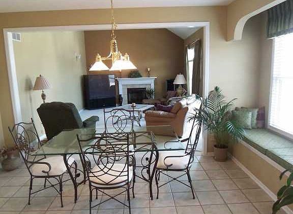 3rd image of 13340 Silverbrook Dr NW