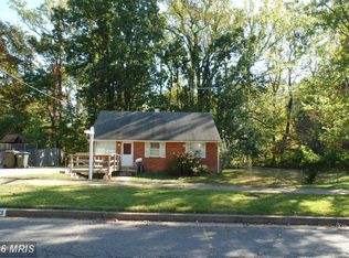 7313 Sportsman Dr, Falls Church, VA 22043