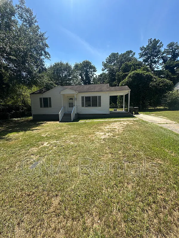 2 bed, 1.0 bath, 900 sqft, $1,450 — Photo 3