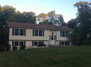 47 Bennett Rd, Poughkeepsie, NY 12601