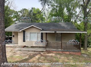 2135 Neal Ave, Macon, GA 31204