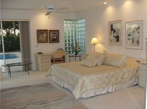 Home For Sale In Bocaire