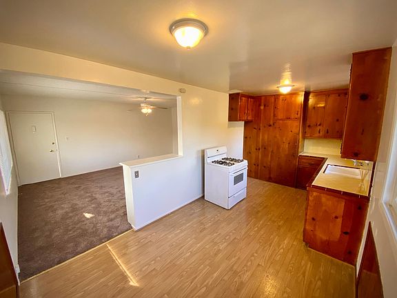 5th image of 233 N Belmont St APT 5