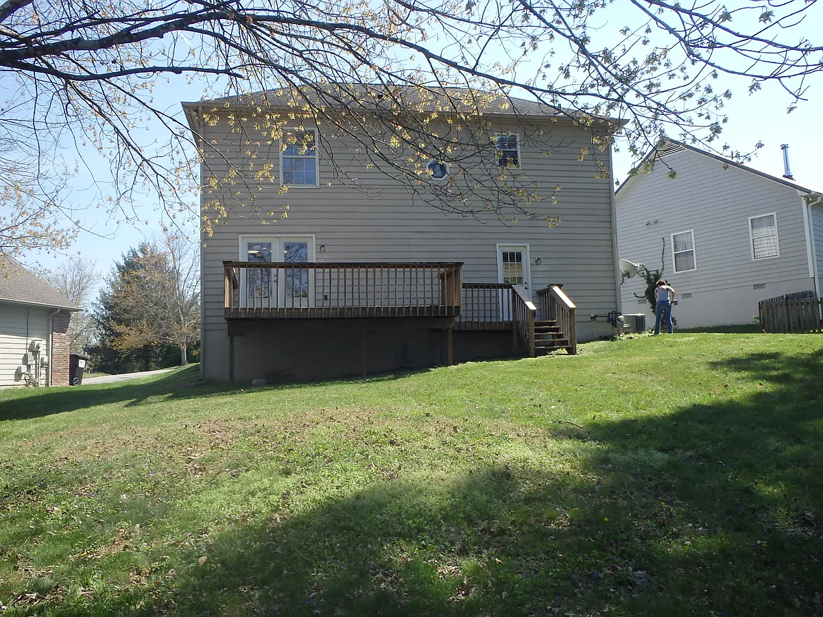 Building Photo - 831 Claybrook Ct