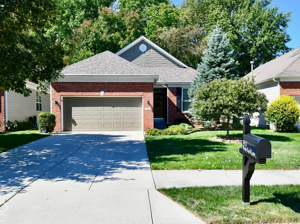 3412 Windy Knoll Ln, Carmel, IN 46074