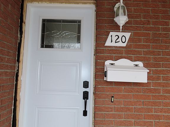 3rd image of 120 Speedvale Ave W