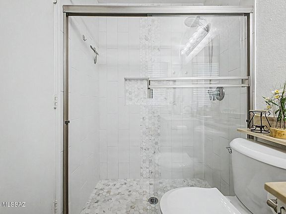 5th image of 4842 W Matilda Dr