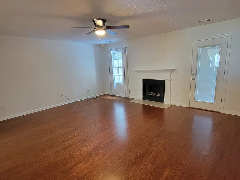 3787 Travis Trce — Photo 6