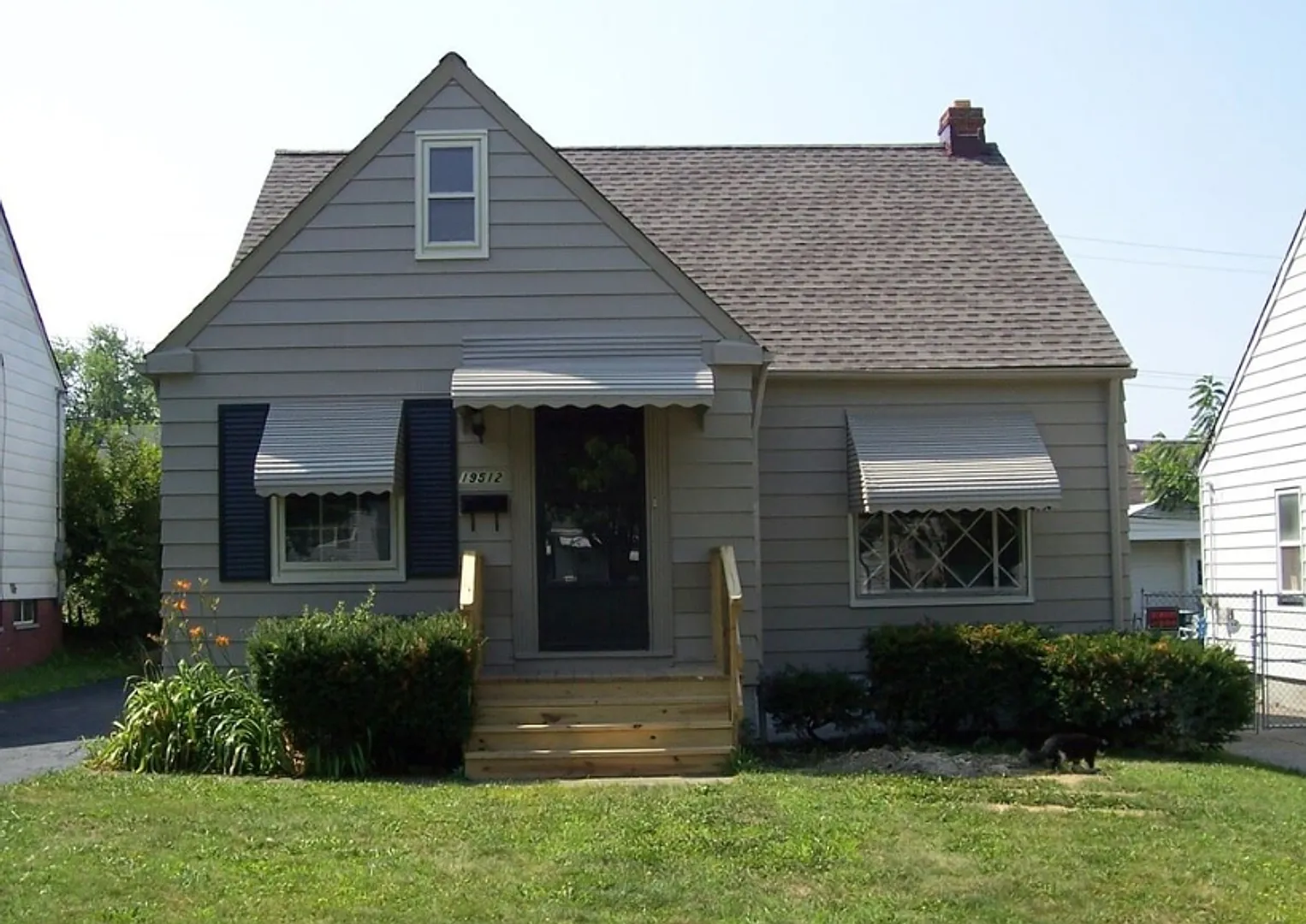 19512 Libby Rd photo 1