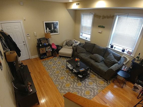 2nd image of 1607 Wallace St APT 2R