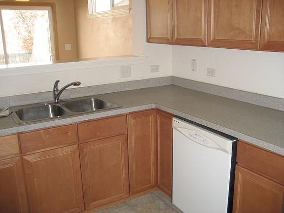 5th image of 1727 S Fallbrook Dr #1727