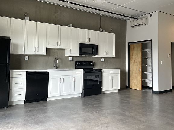 3rd image of 525 E Ransom St APT 410