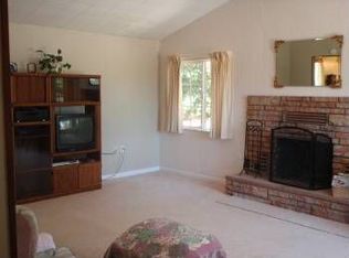 9150 Ross Station Rd, Sebastopol, CA 95472