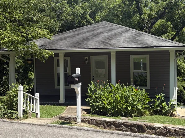 2614 Berkley Dr, Chattanooga, TN 37415