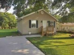 139 Almond Rd, Mooresville, NC 28115