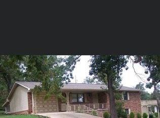 422 Razorback Dr, Mountain Home, AR 72653