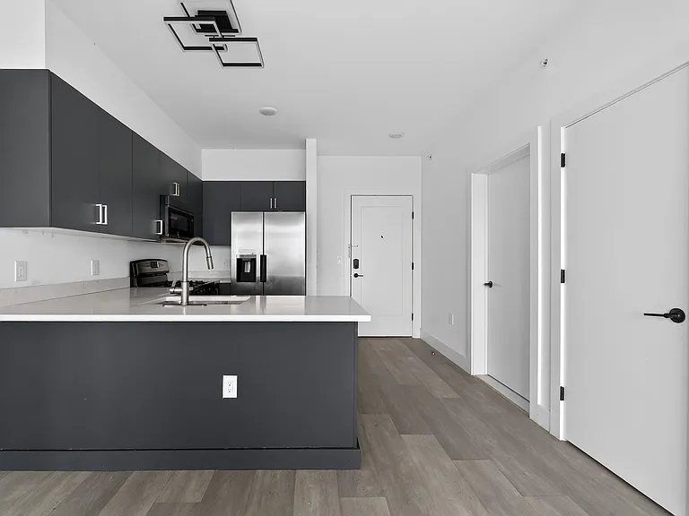 43-45 W 32nd St #502 — Photo 7
