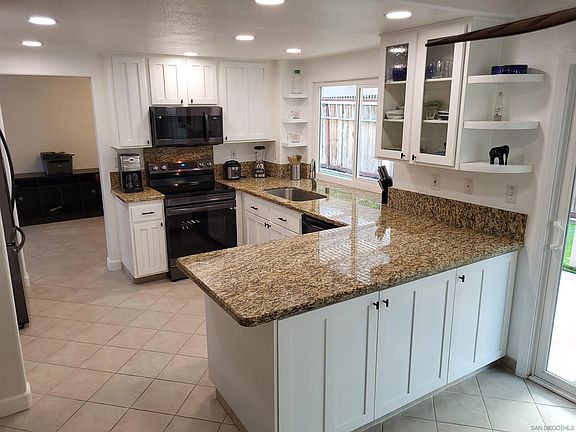 4th image of 3251 San Helena Dr