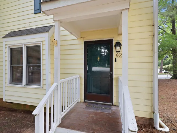 669 Bashford Rd, Raleigh, NC 27606