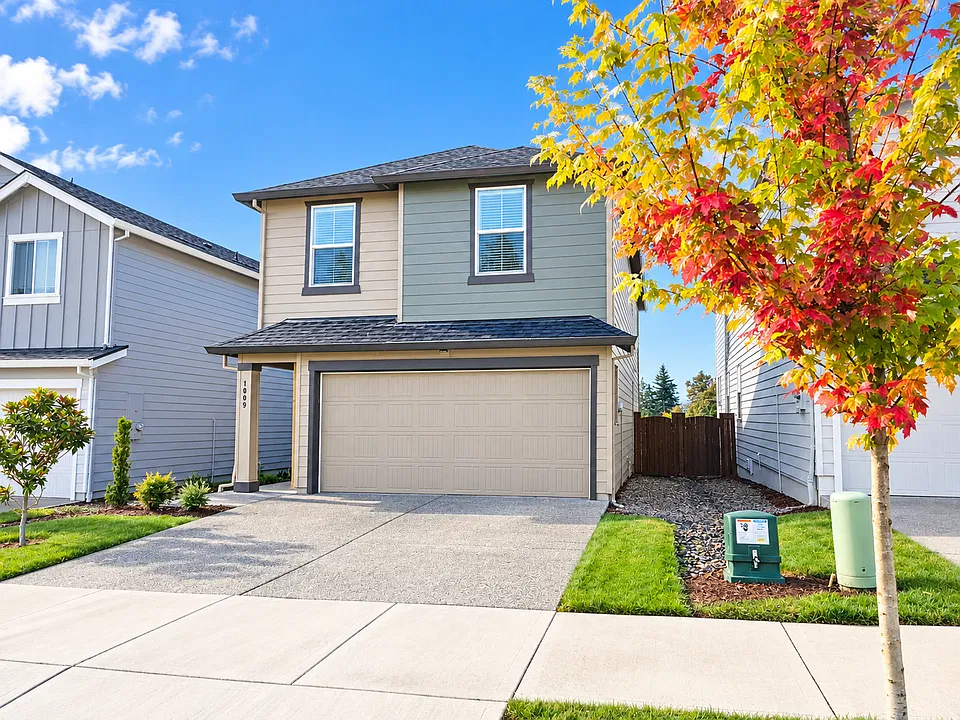 1009 NW 174th St