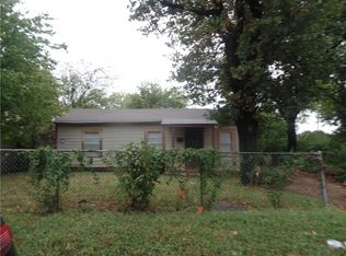 4912 Harlem St, Fort Worth, TX 76105